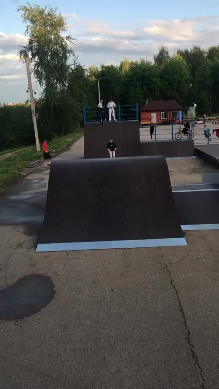 @Краш твоей мамы