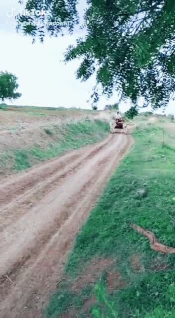 @खुपसे पाटील