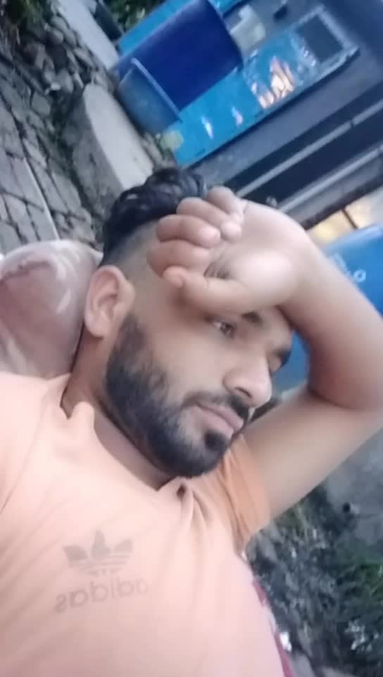 @Monu Singh MAhiya