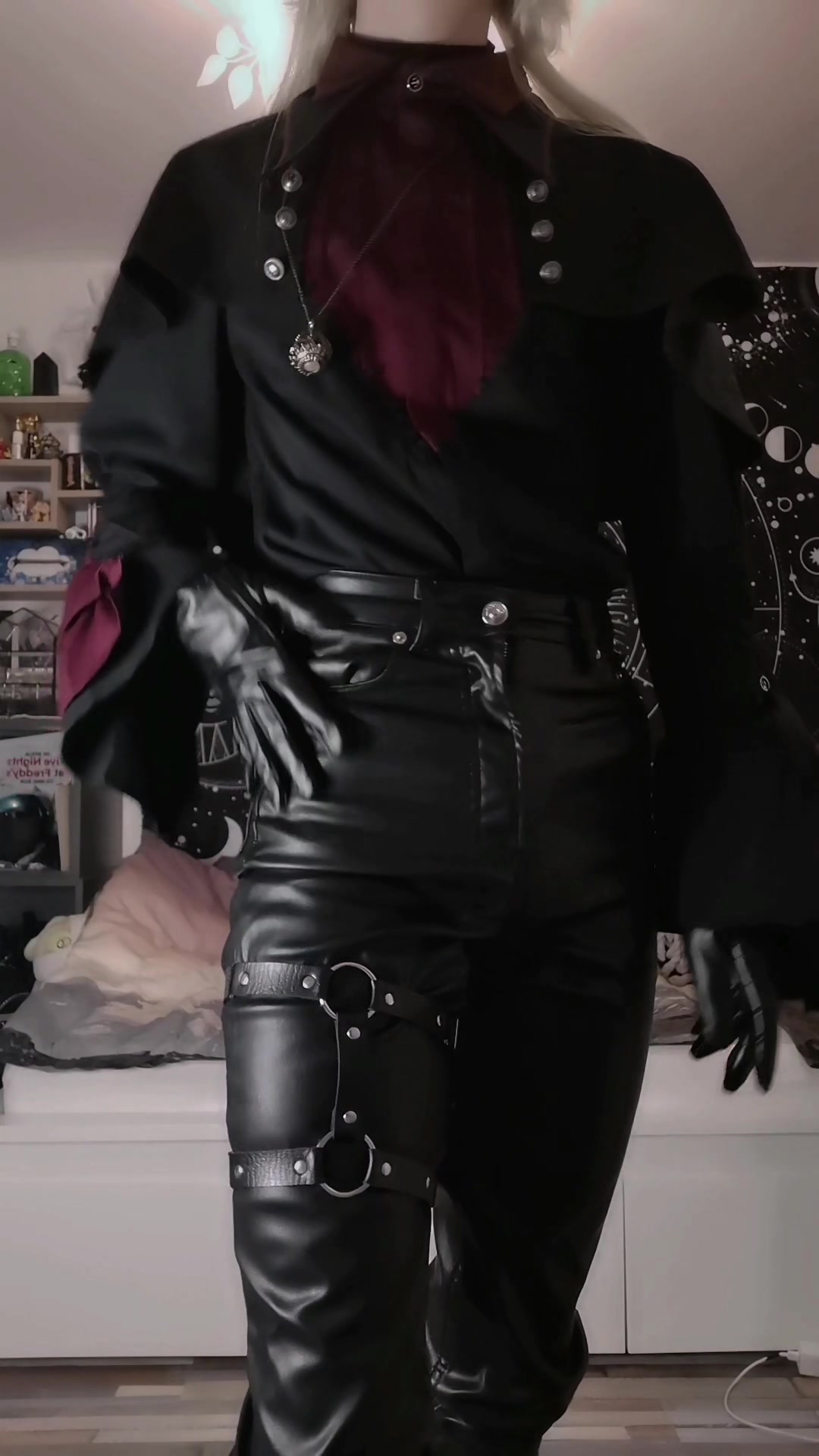 @⛧🦇🕸️🕷️Levi🕷️🕸️🦇⛧