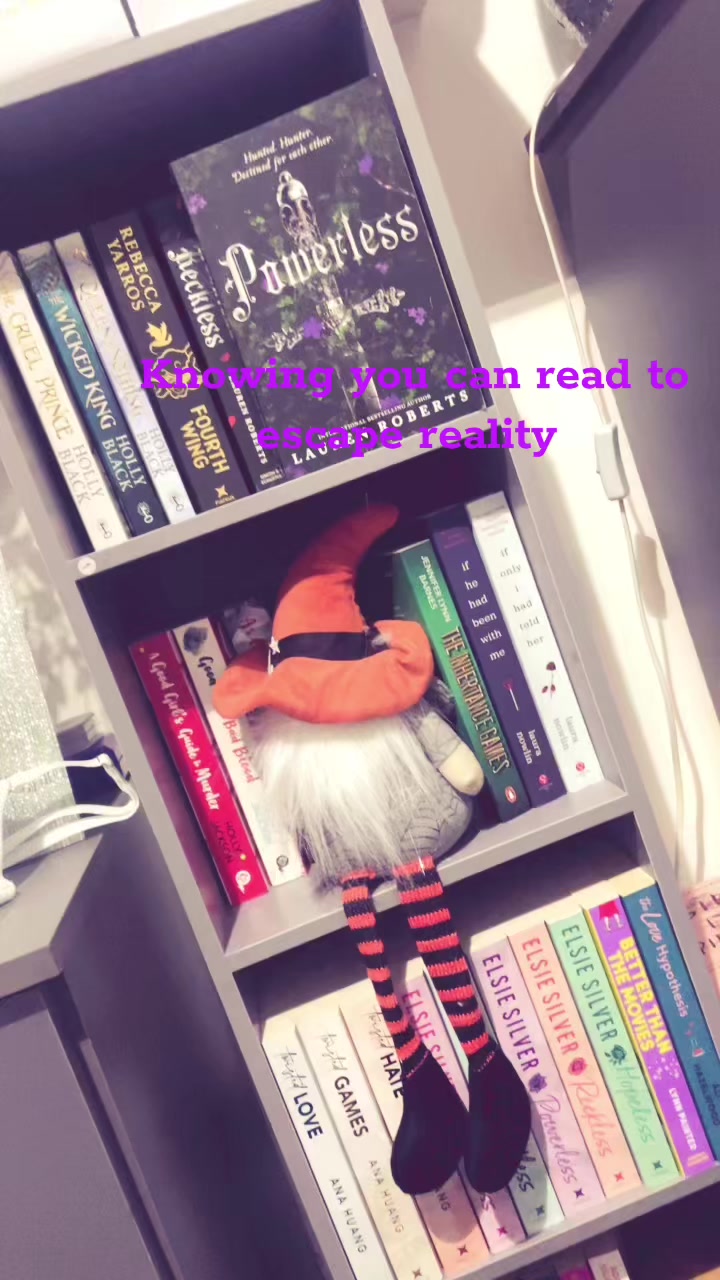 @Miahs_reading