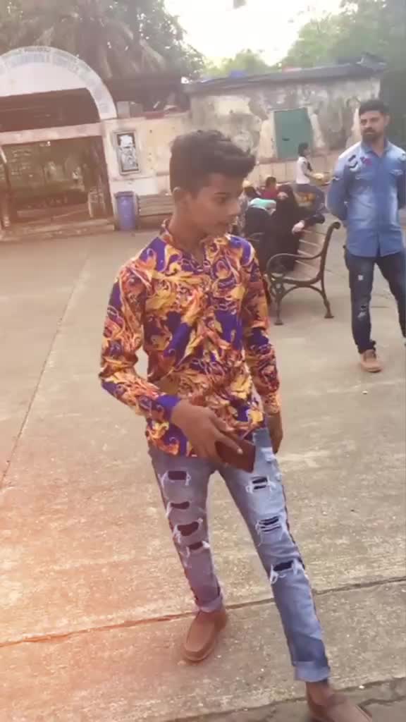 @kaif__46vr