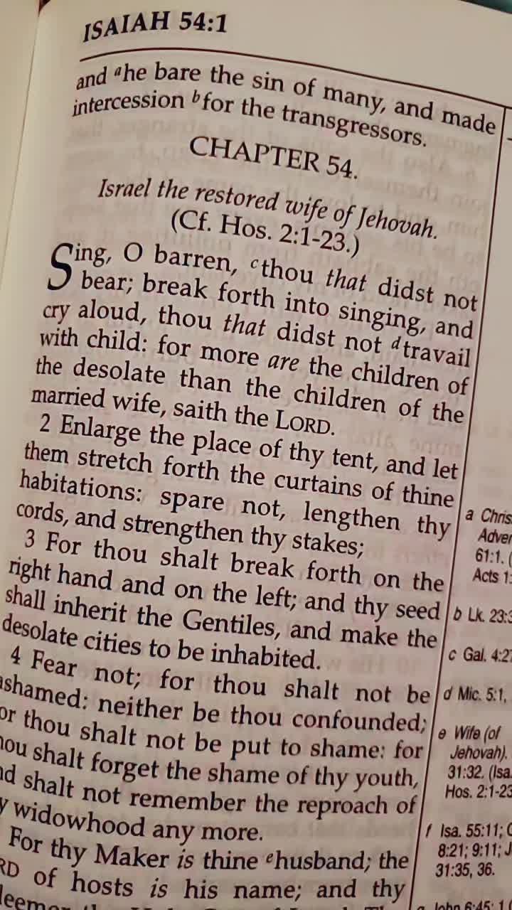 @Vikki_Tkn⬆️My✝️nFllwnJesus