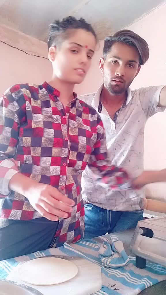 @ʙɪᴛᴛᴜ♥︎Vɪᴋᴋᴜ Jᴀɴɢɪʀ