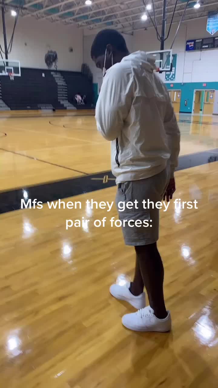 @🧱