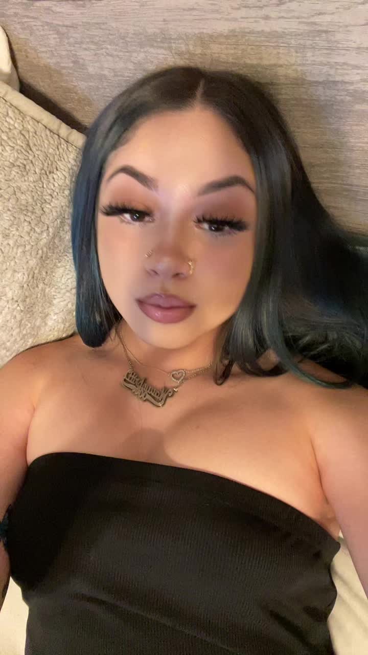 @wavyybritt