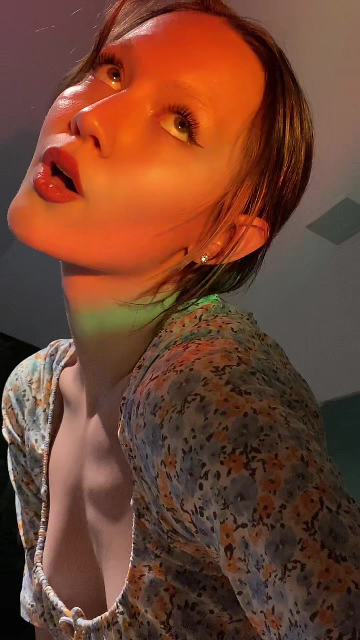 @irisapatow