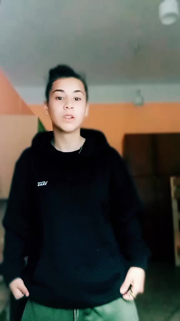 @Wolaj _m&aacute; _jak chce&scaron; _