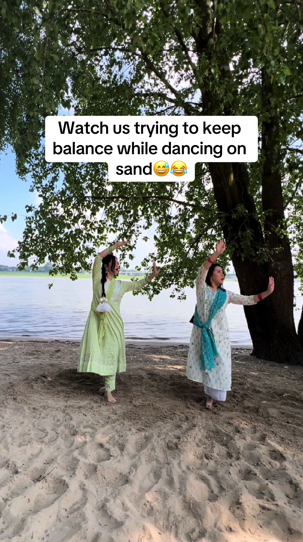@Divya_Sonia