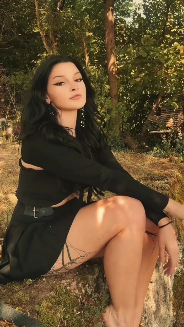 @josi🖤🍃