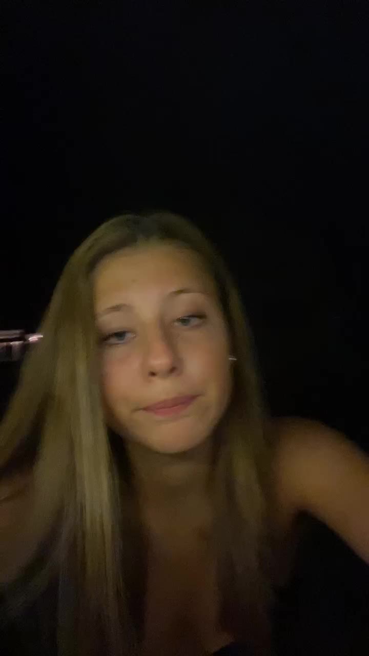 @nicole