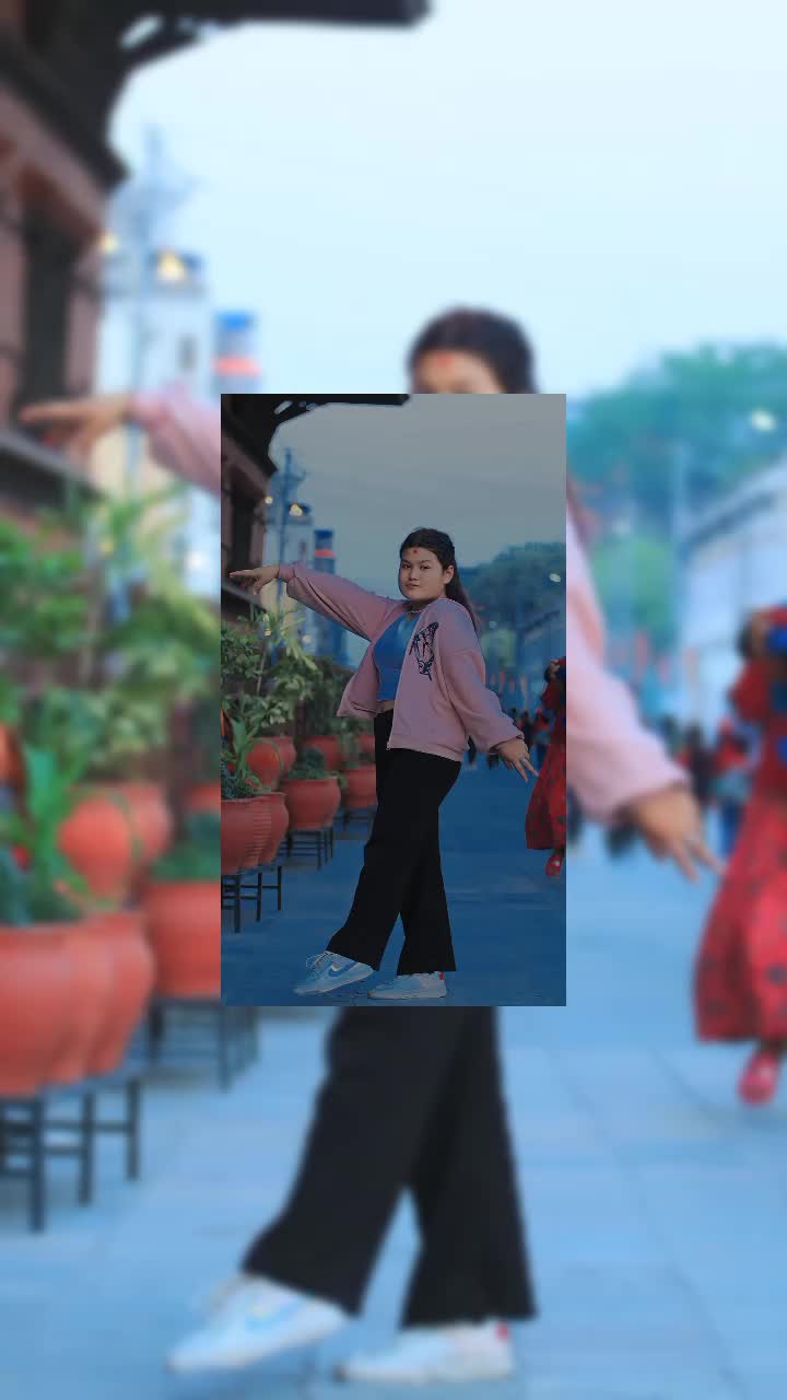 @सुमित्रा मगर