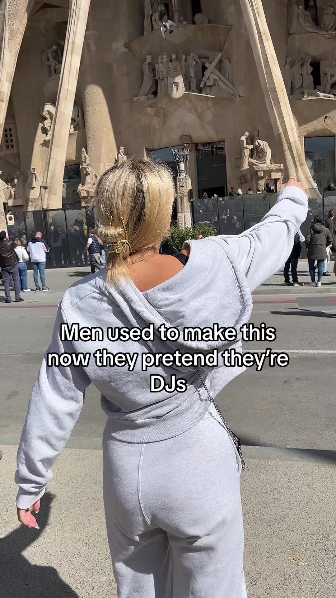 @alejandra
