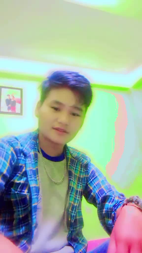 @B♥️ R couple ❣️