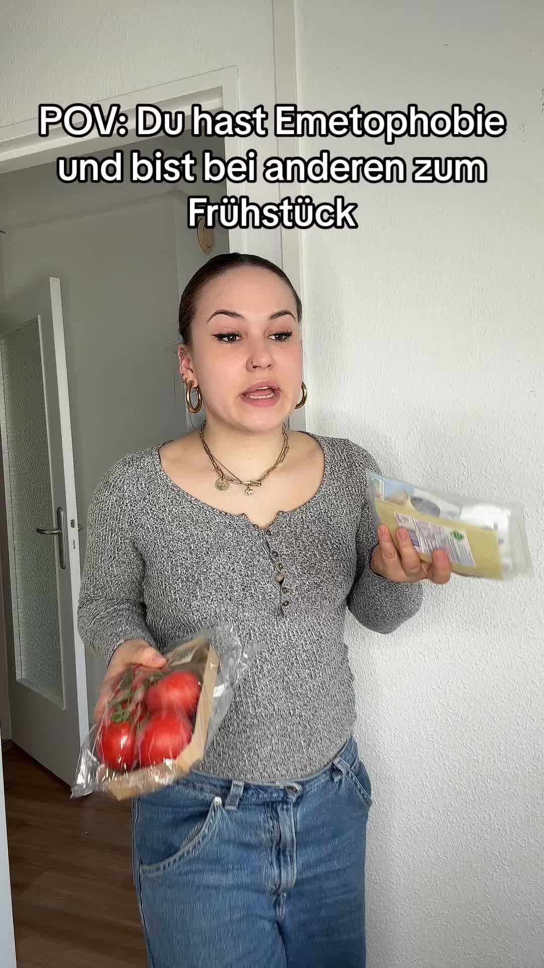 @laurassoberlife