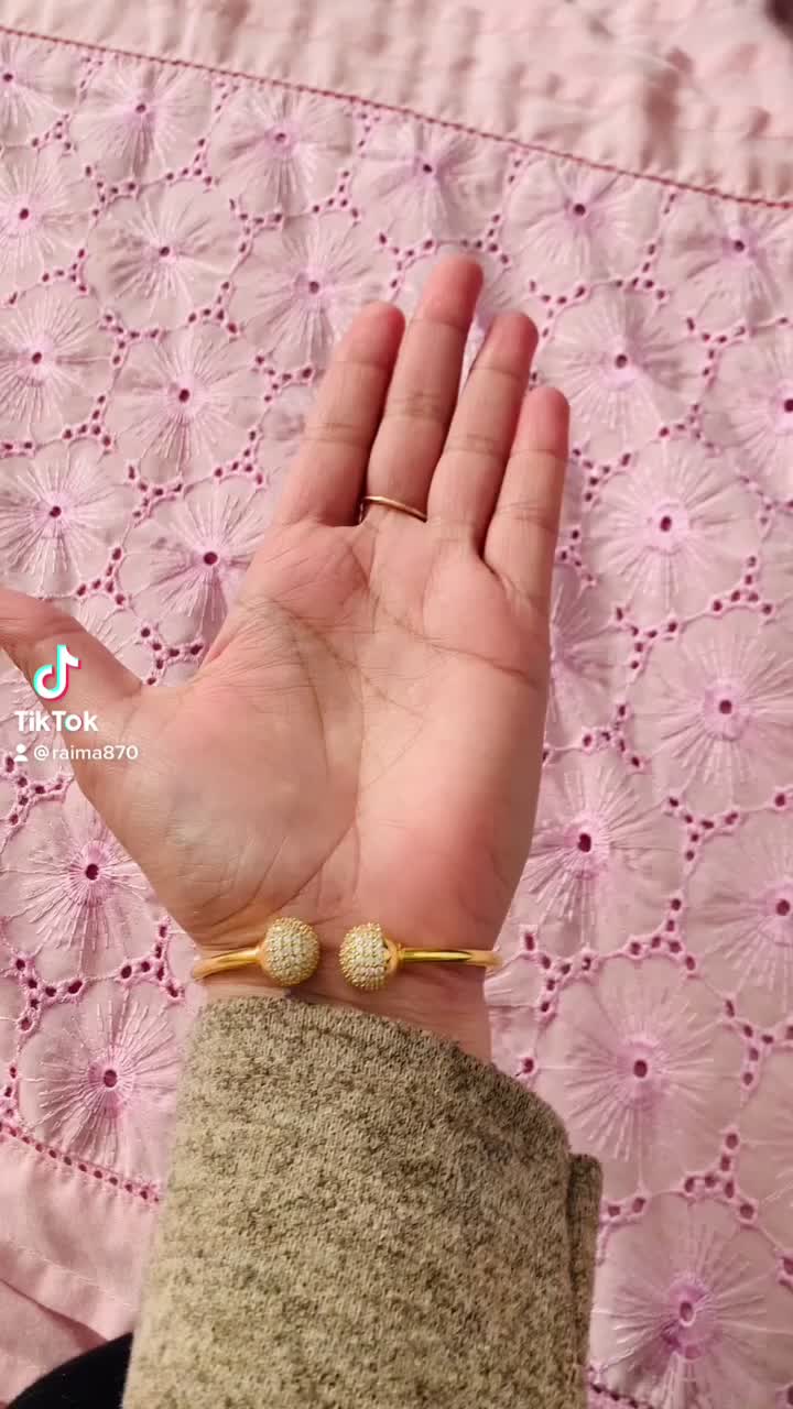 @S M