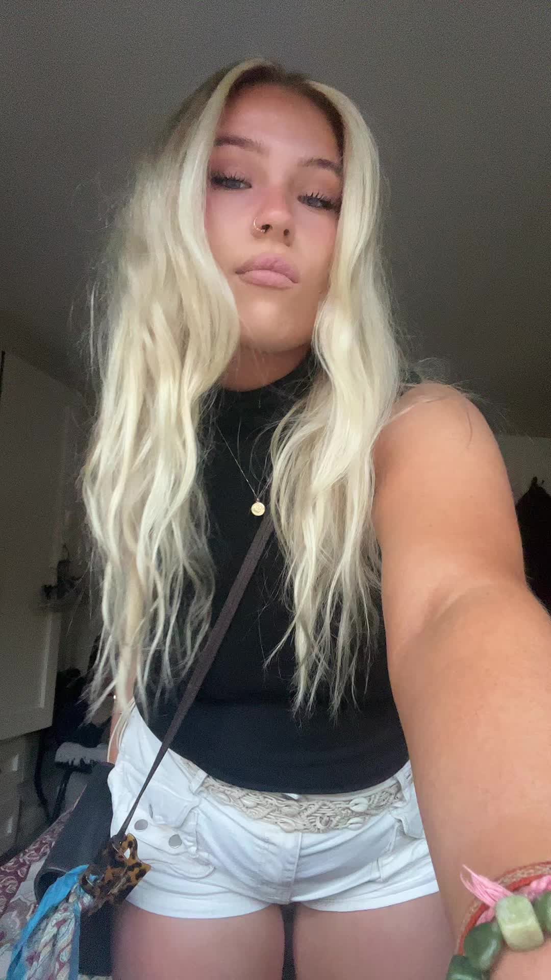 @✧✰ bré ✰✧
