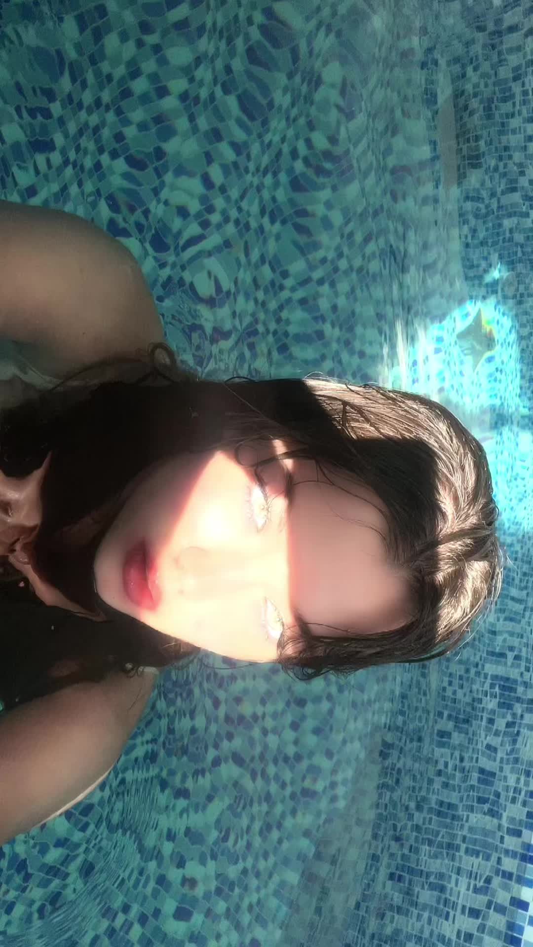 @tiamoralis