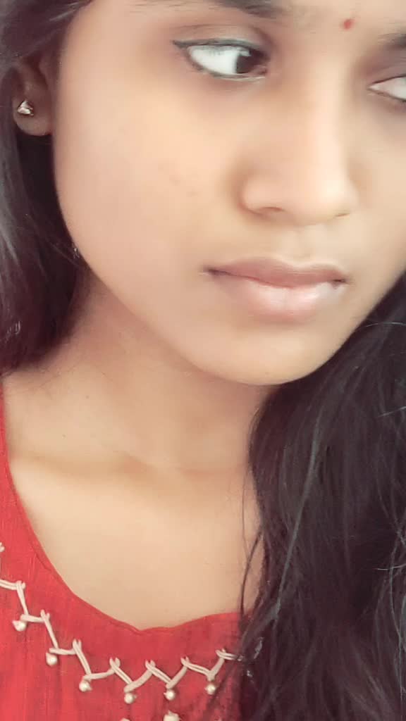 @Priya👑