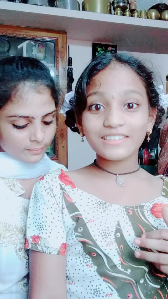 @dhanu queen 👑