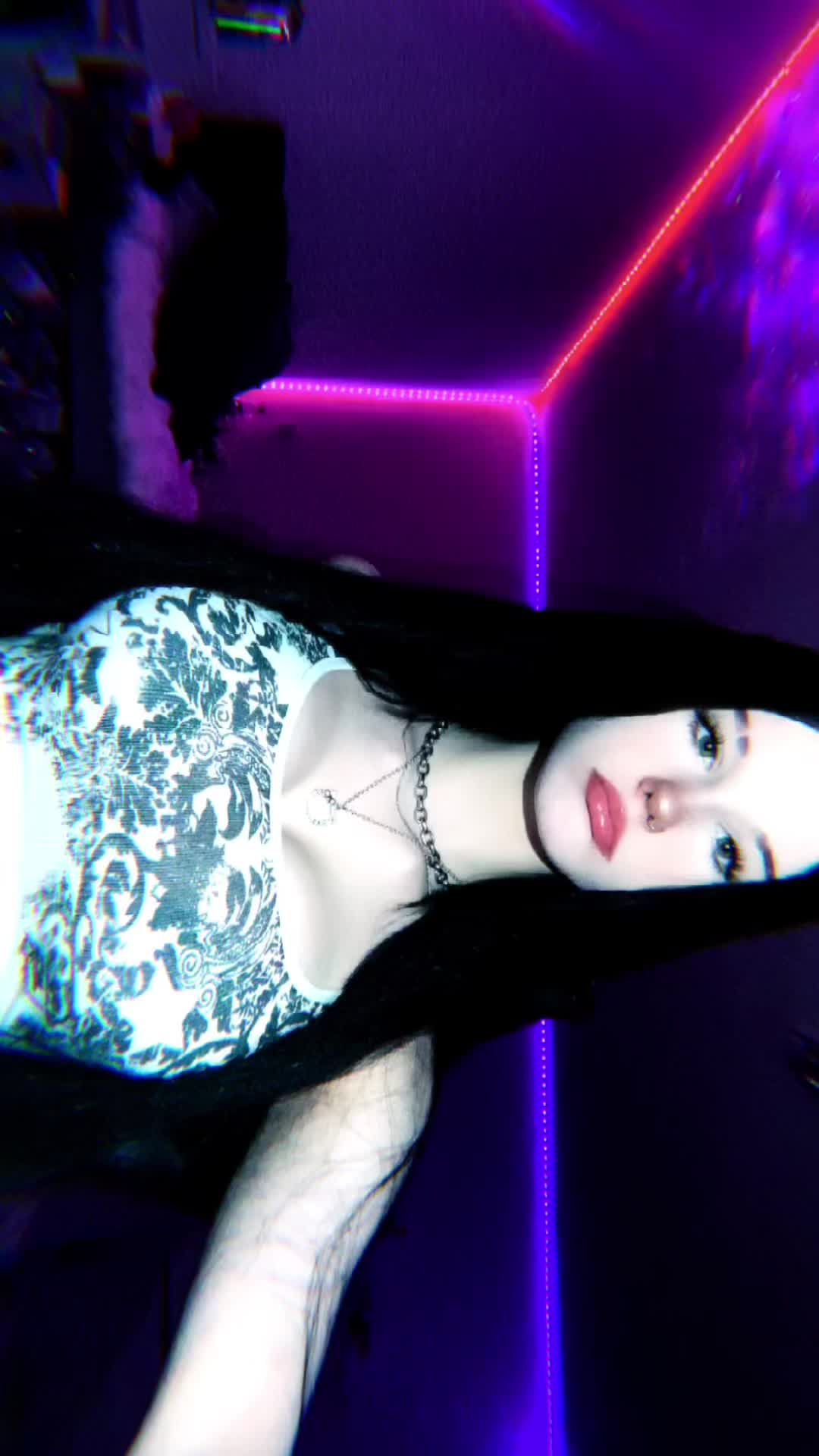 @sophia ๐ฆ