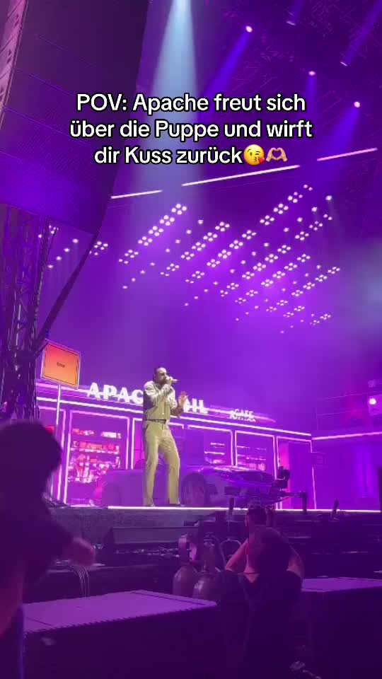 @Tuğba🖤メ𝟶