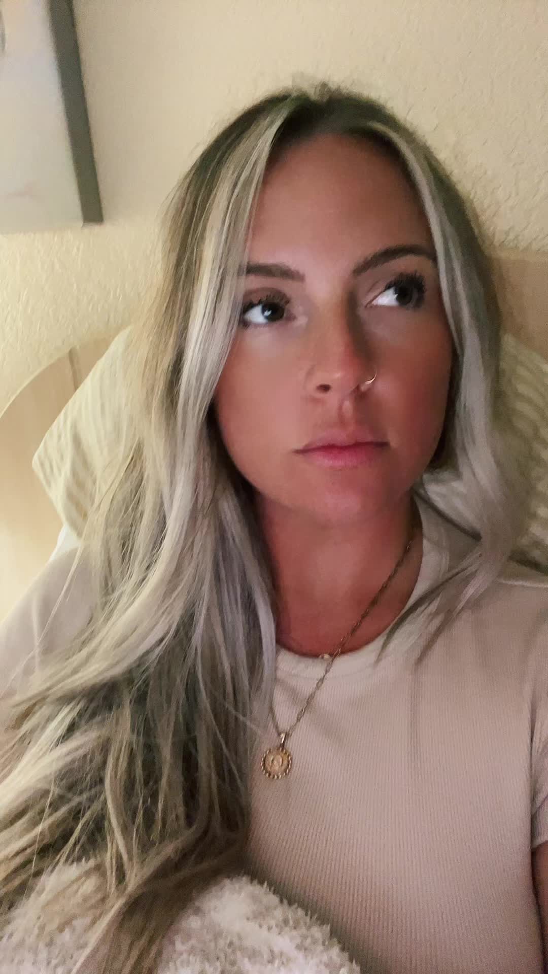 @Olivia_Hall