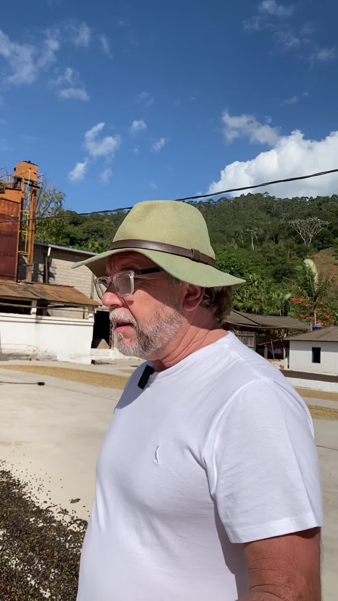 @T&uacute;lio Mattos