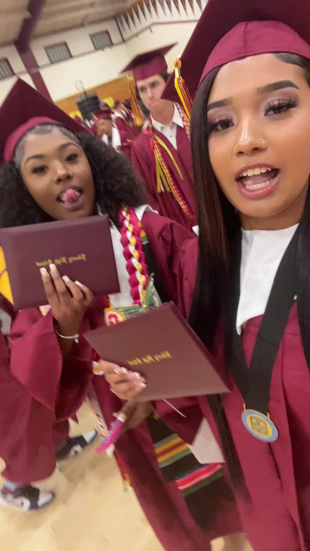 @🤷🏽♀️