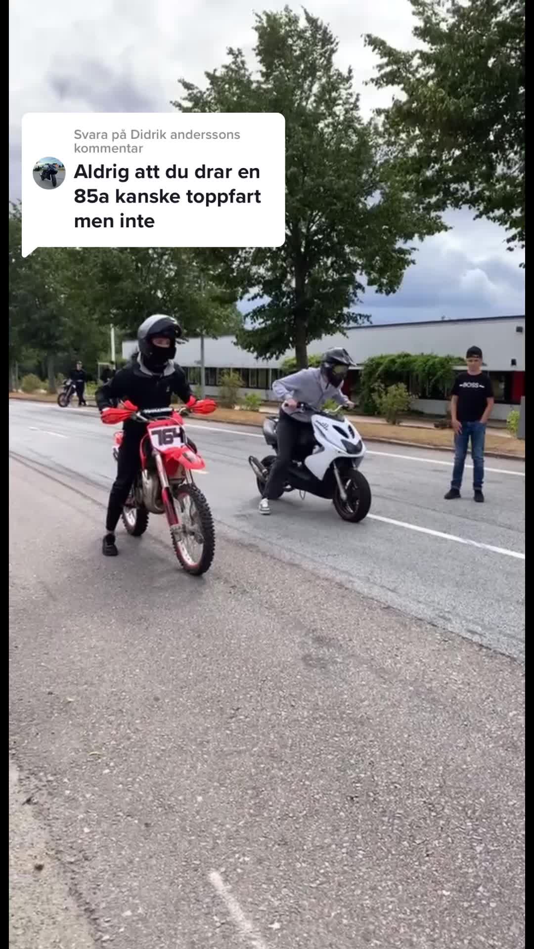 @🛵💨💨💨