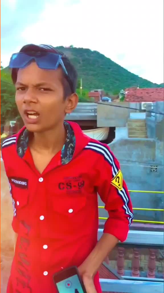 @shubham_bhau_