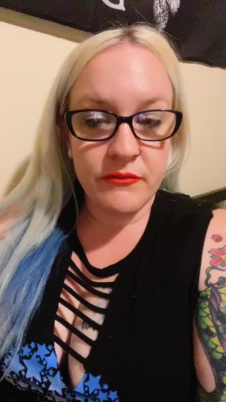@MeanaJeana81