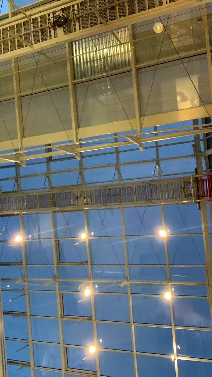 @…
