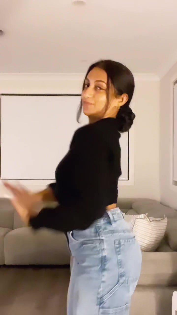 @IamDeepikav