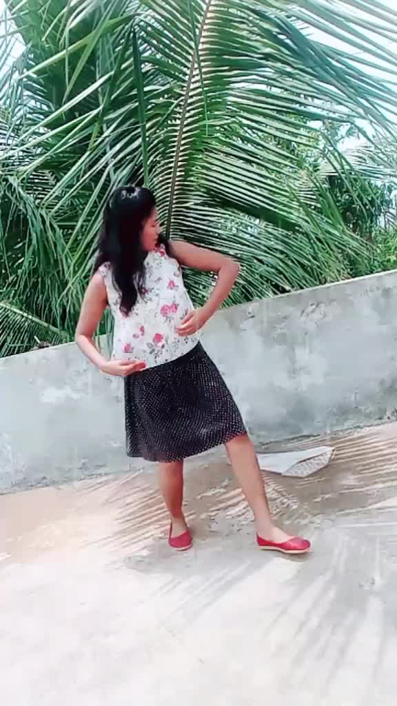@lovelysona431