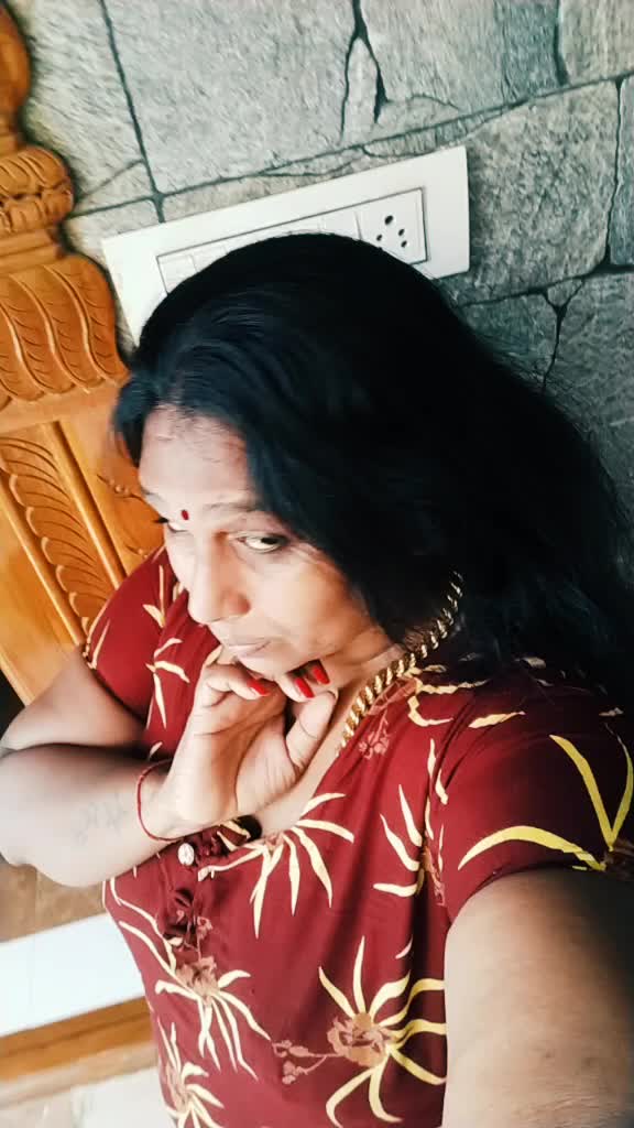 @ananthi
