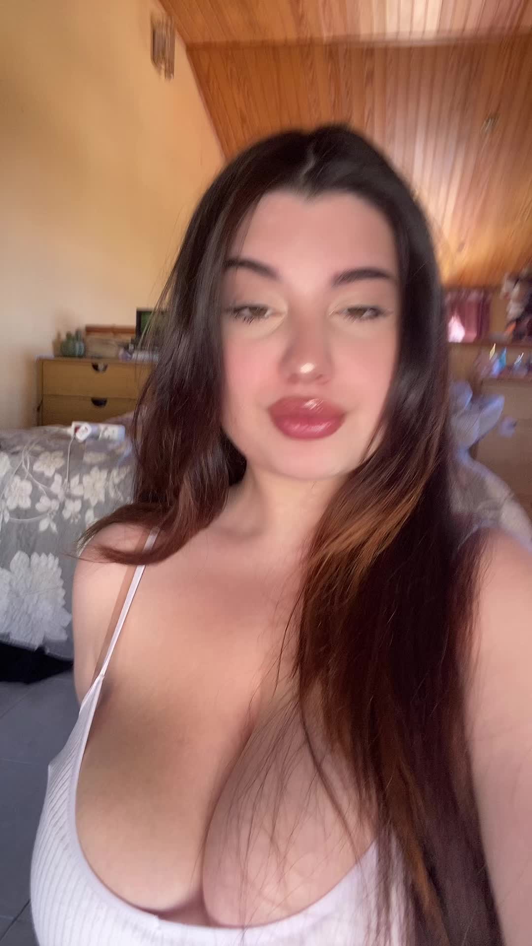 @Rianna🇷🇴
