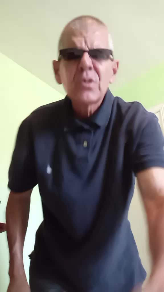 @_el_abuelo_del_trap_oficial_