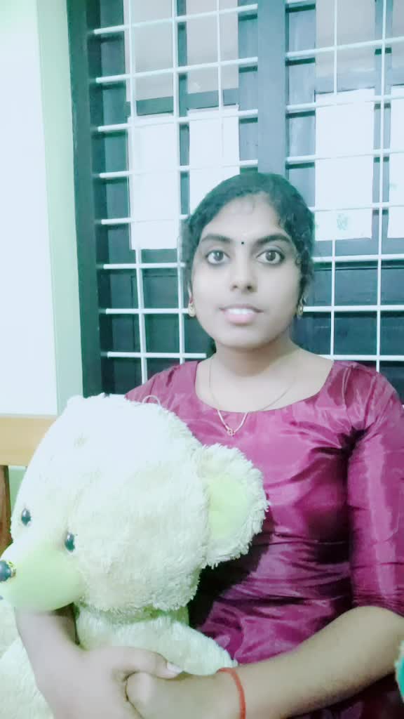 @Athira Nair__aathu