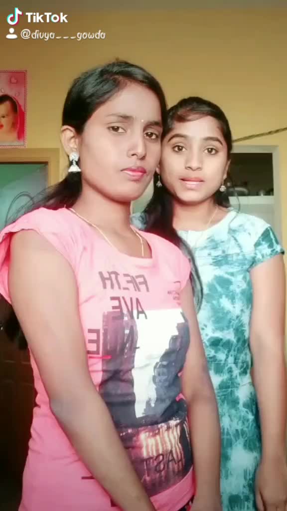 @dimpleQueen "divya"