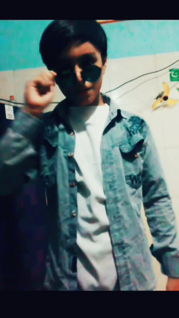 @😏I aM👊 bAcK 👊