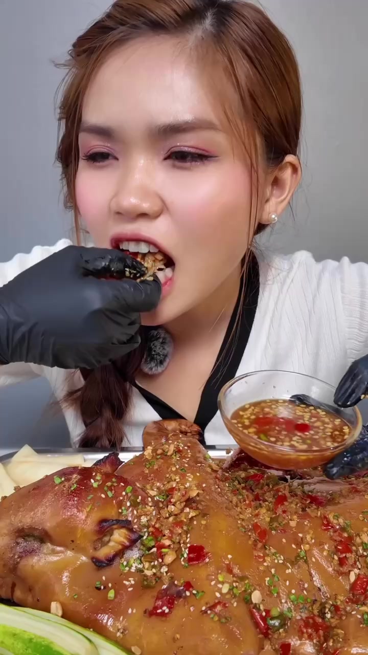 @Zeii Thâ