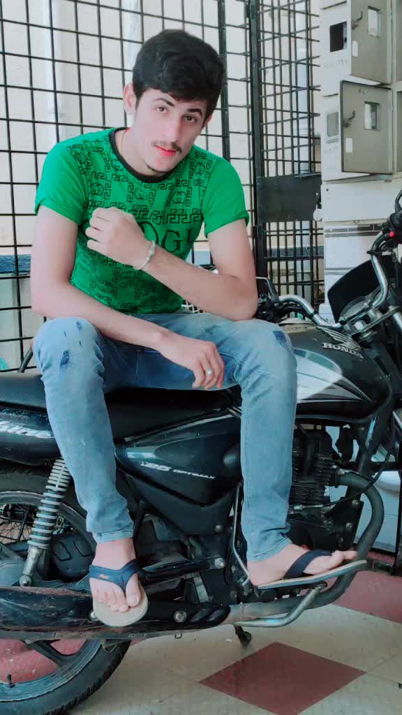 @Arjun rajguru 🔥