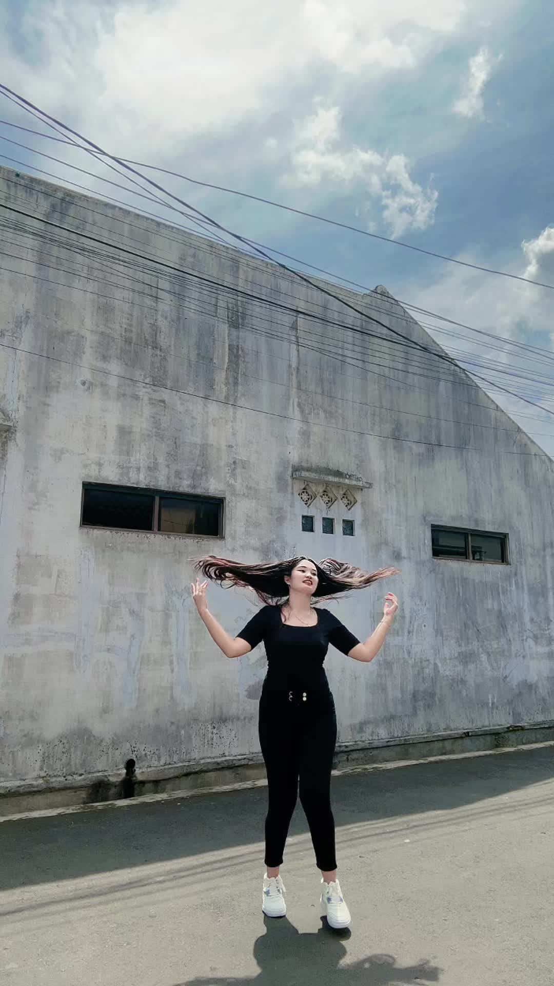 @anasitumorang27