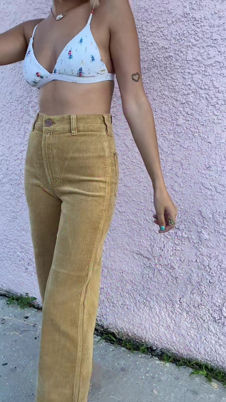 @Pleasedontcallmeashley