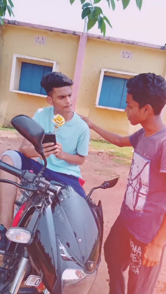 @Pratik Styles