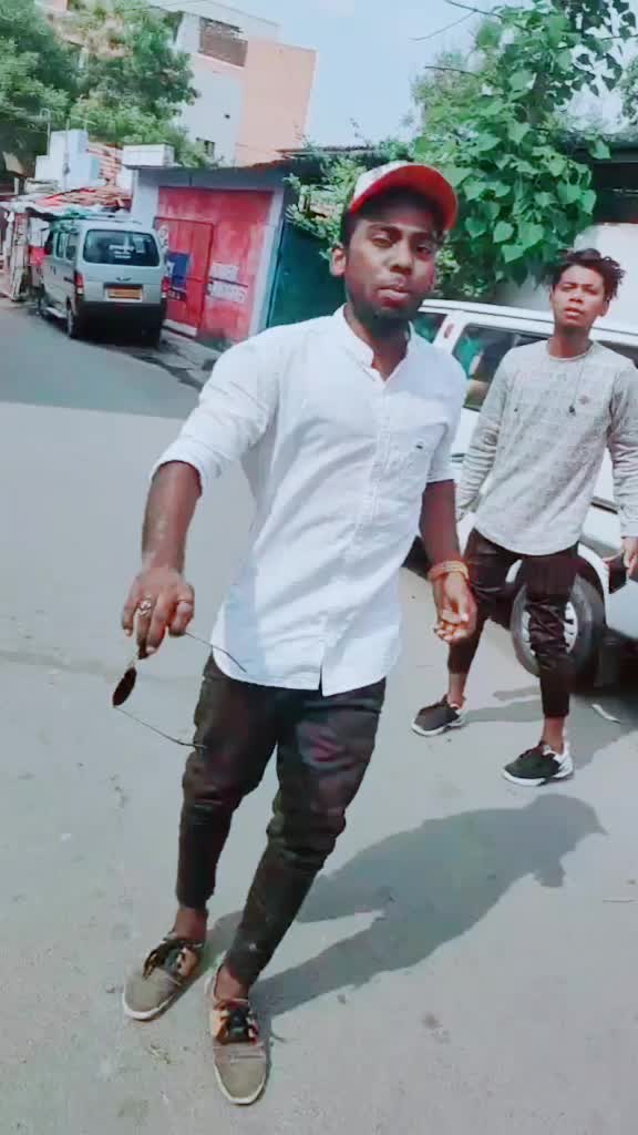 @tommy_(mudiyans😎)