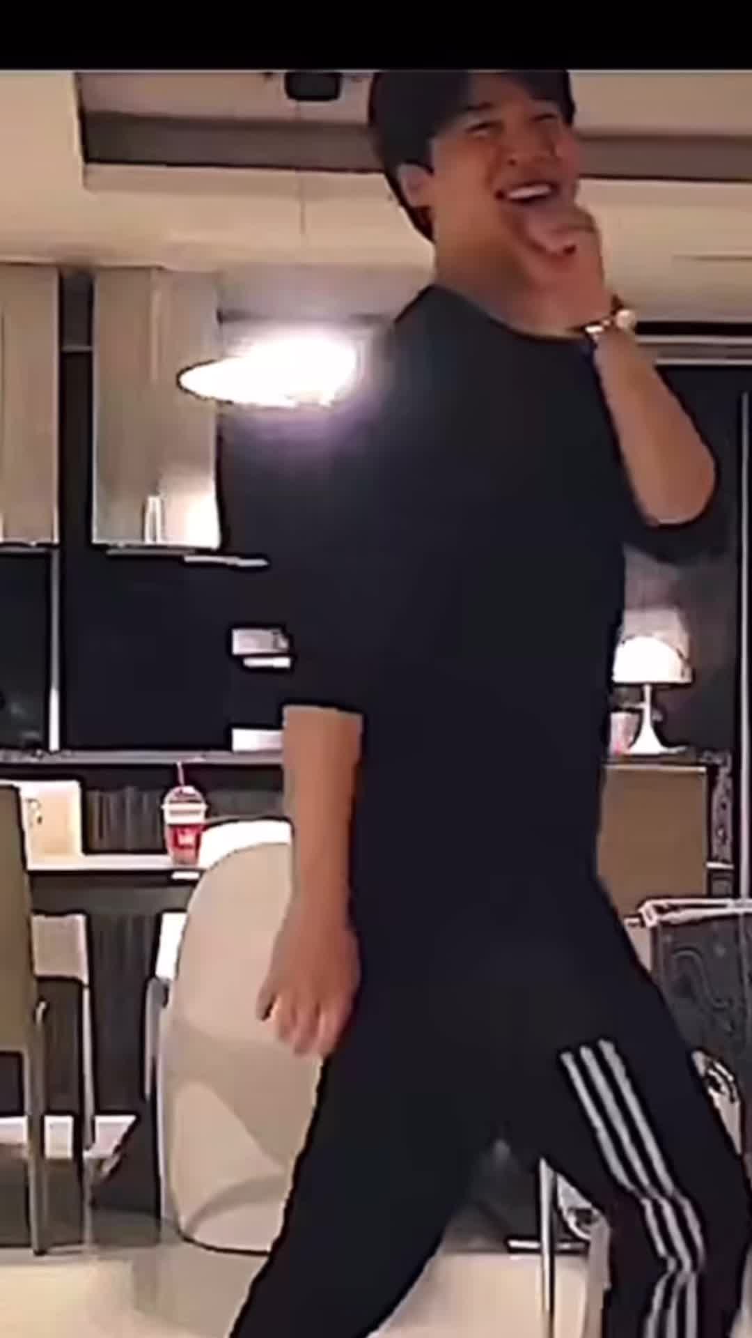 @ð£ðð€ð¢ð𣹳âœ