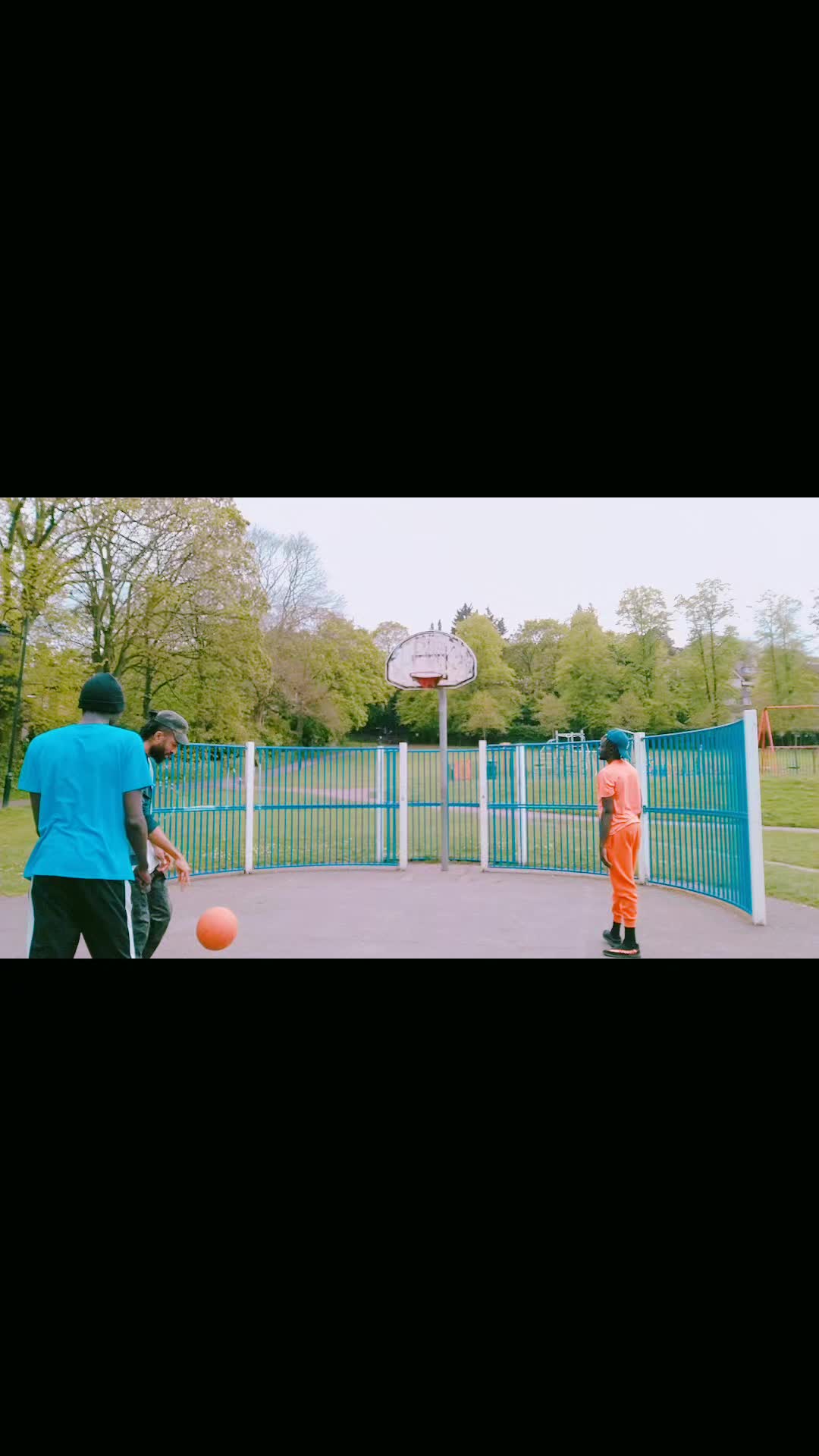 @Affi Mandem🇺🇬🇬🇧