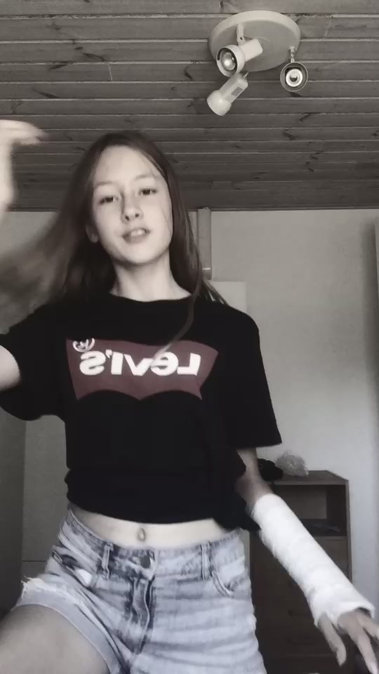 @Den_brækkede_arm